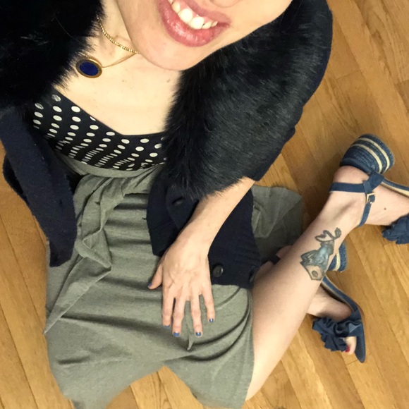 Meet your Posher, Christine - Picture 2 of 6